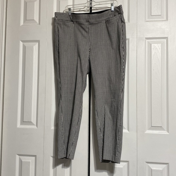 Lane Bryant checkered ALLIE crop Pants size 18R - Picture 1 of 10